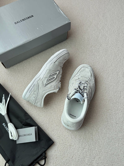 Distressed Mesh White and Pink Sneakers