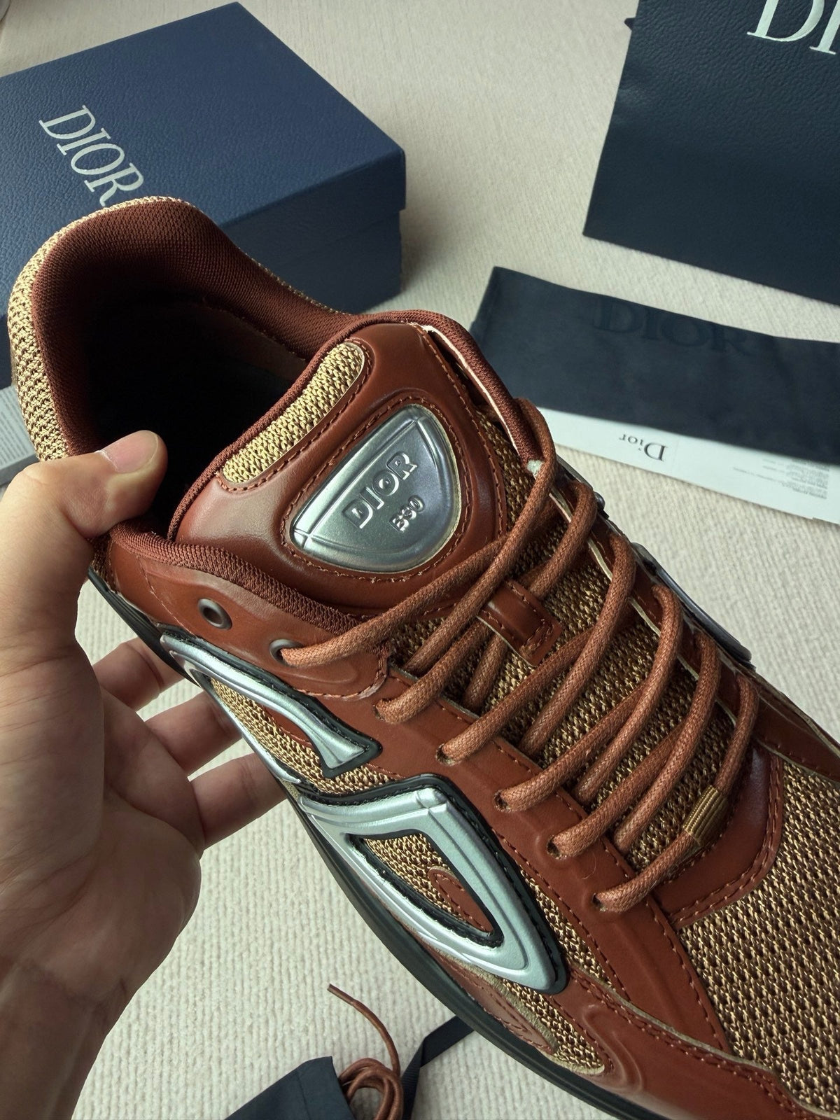 Mesh Runner Burgundy Sneakers - Men's