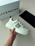 Grey Suede Contrast Sole Low-Top - Men's