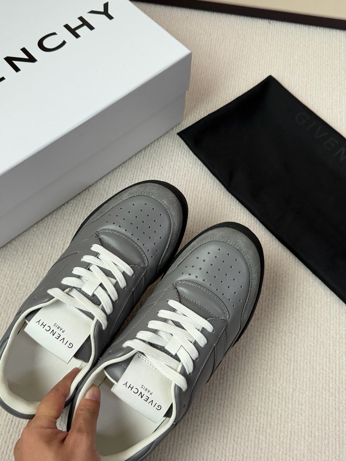 Grey Suede Contrast Sole Runner - Men's
