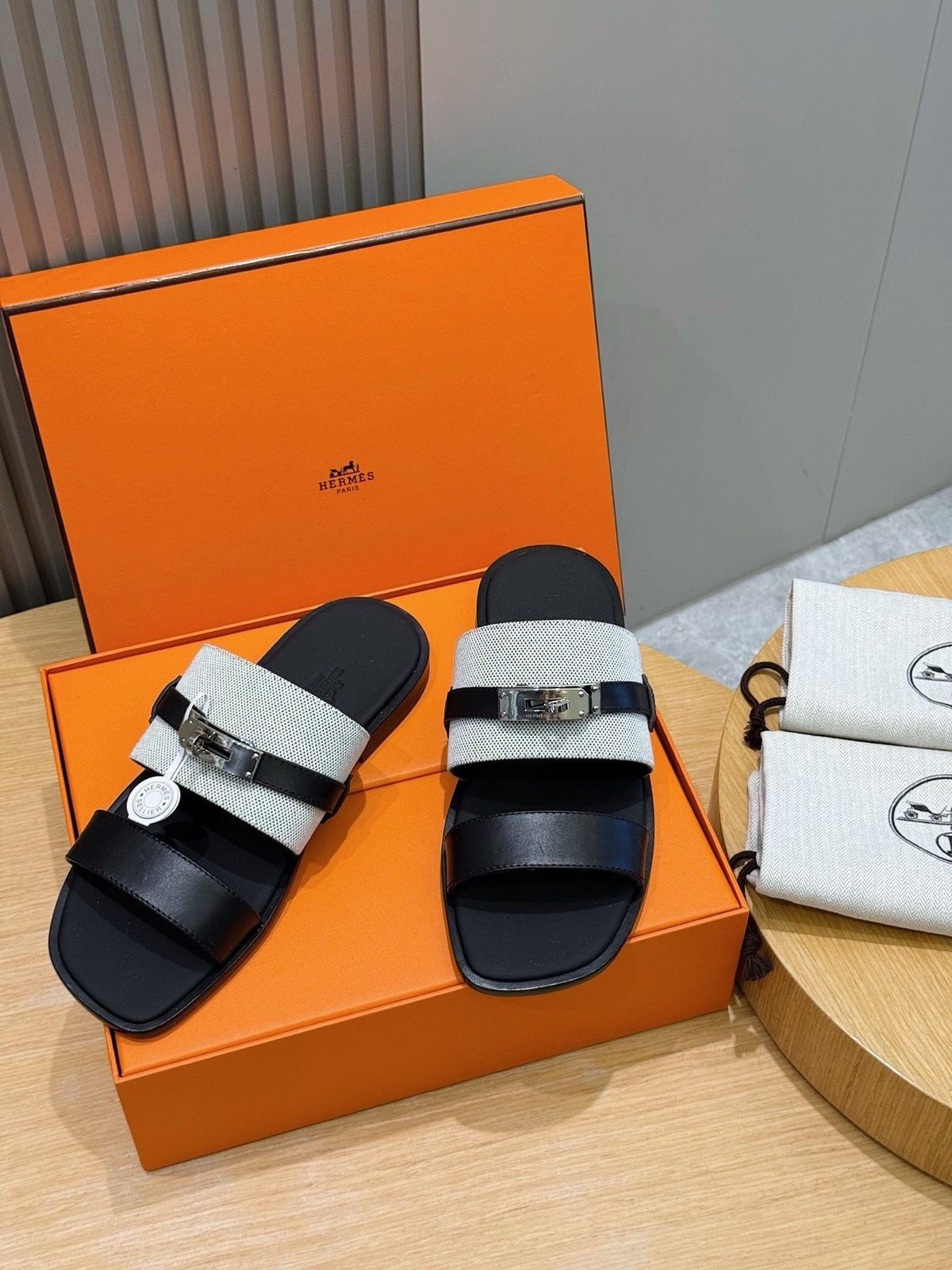 Black Leather Two-Tone Double Strap - Men's