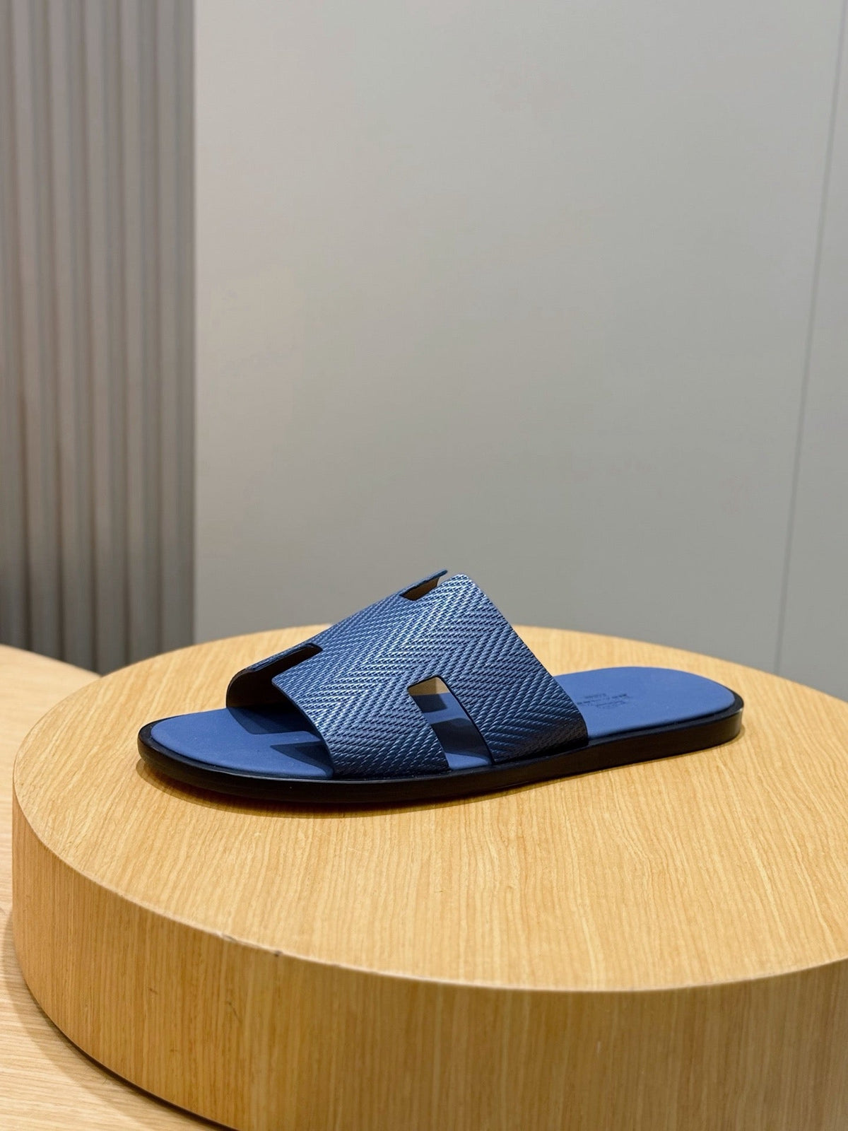 Blue Leather Cutout Single Band - Men's