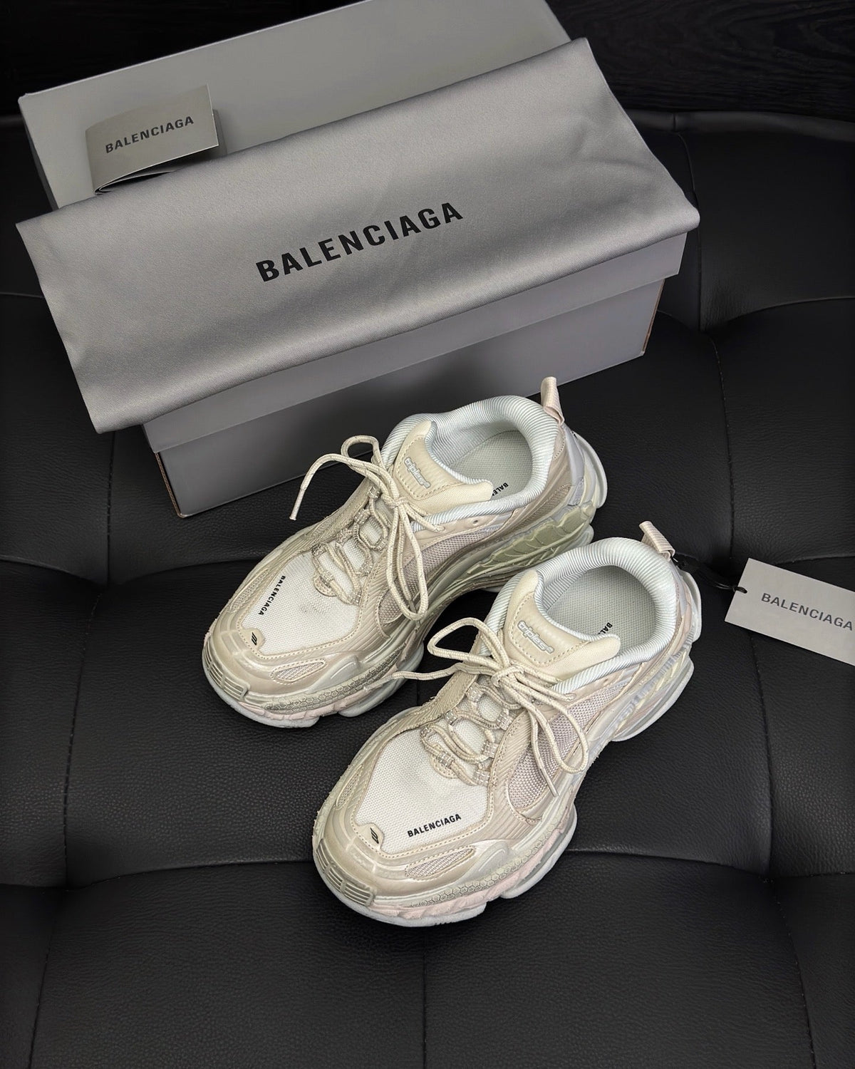 Panelled Runner Cream Sneakers