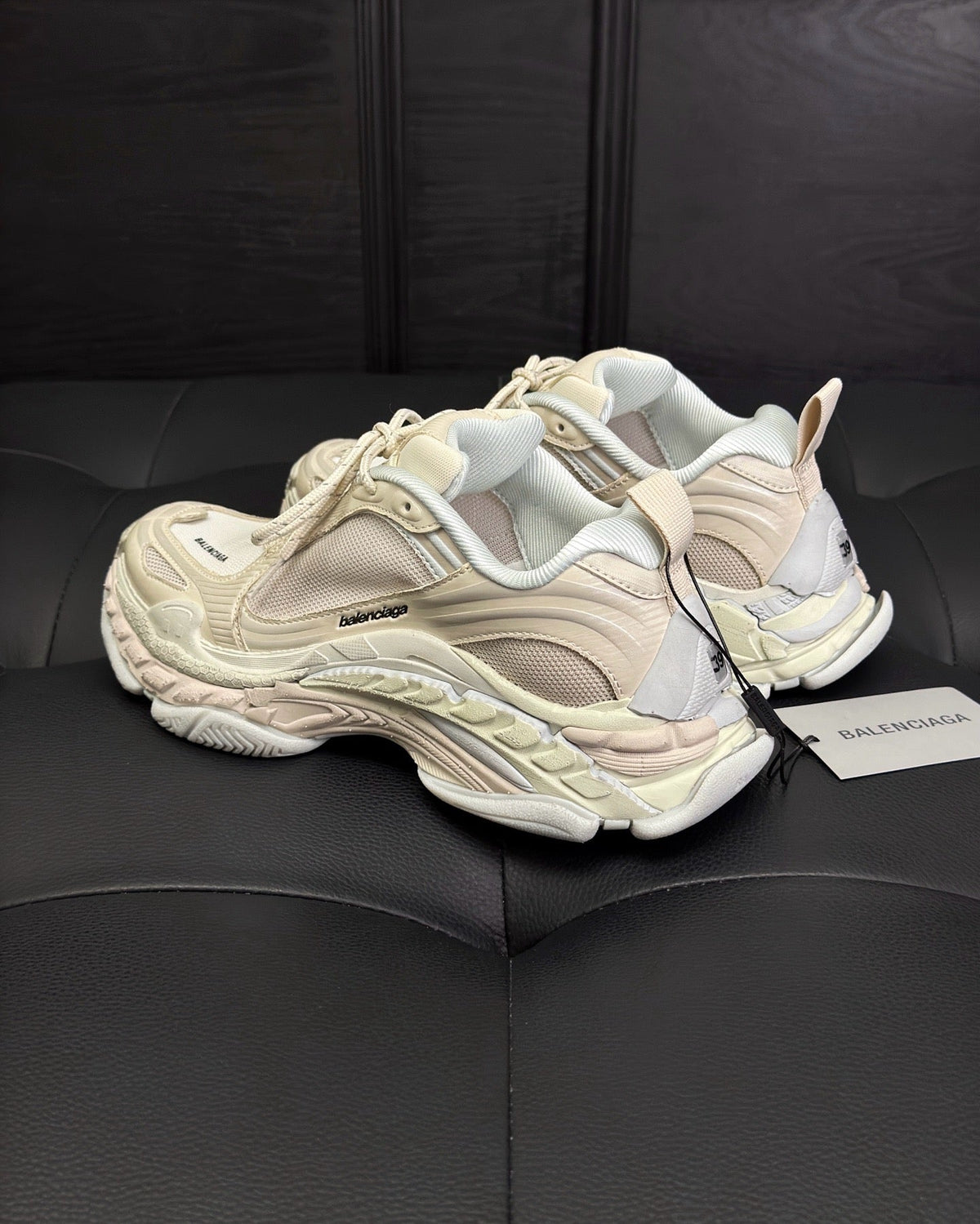 Panelled Runner Cream Sneakers
