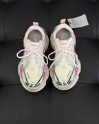 Cream Mesh Graphic Chunky - Women's