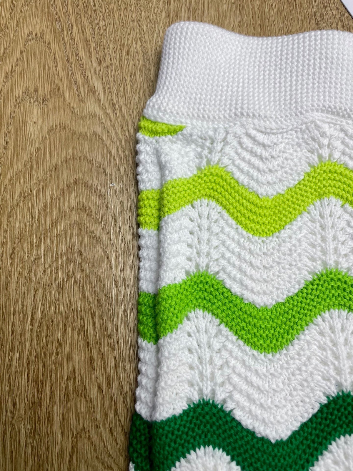 Green Chevron Knit Shorts - Men's