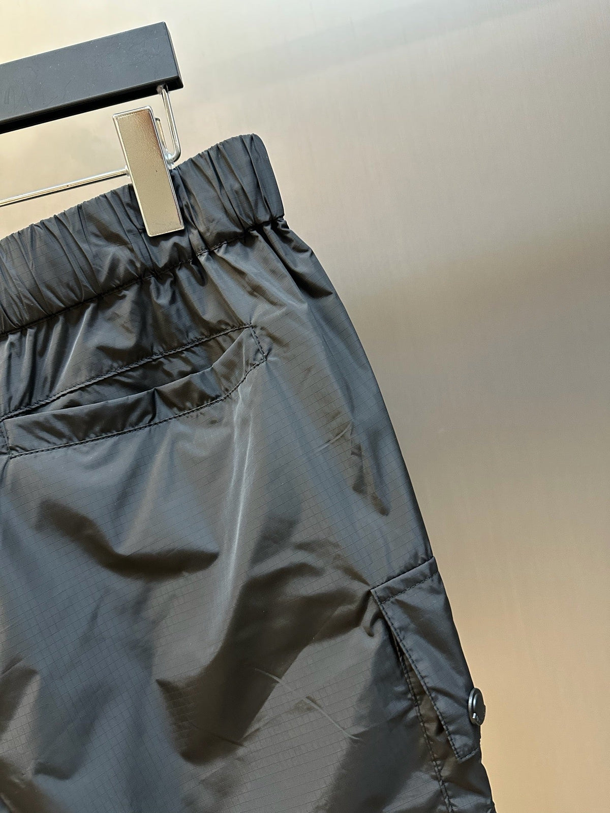 Olive Nylon Plain Cargo - Men's