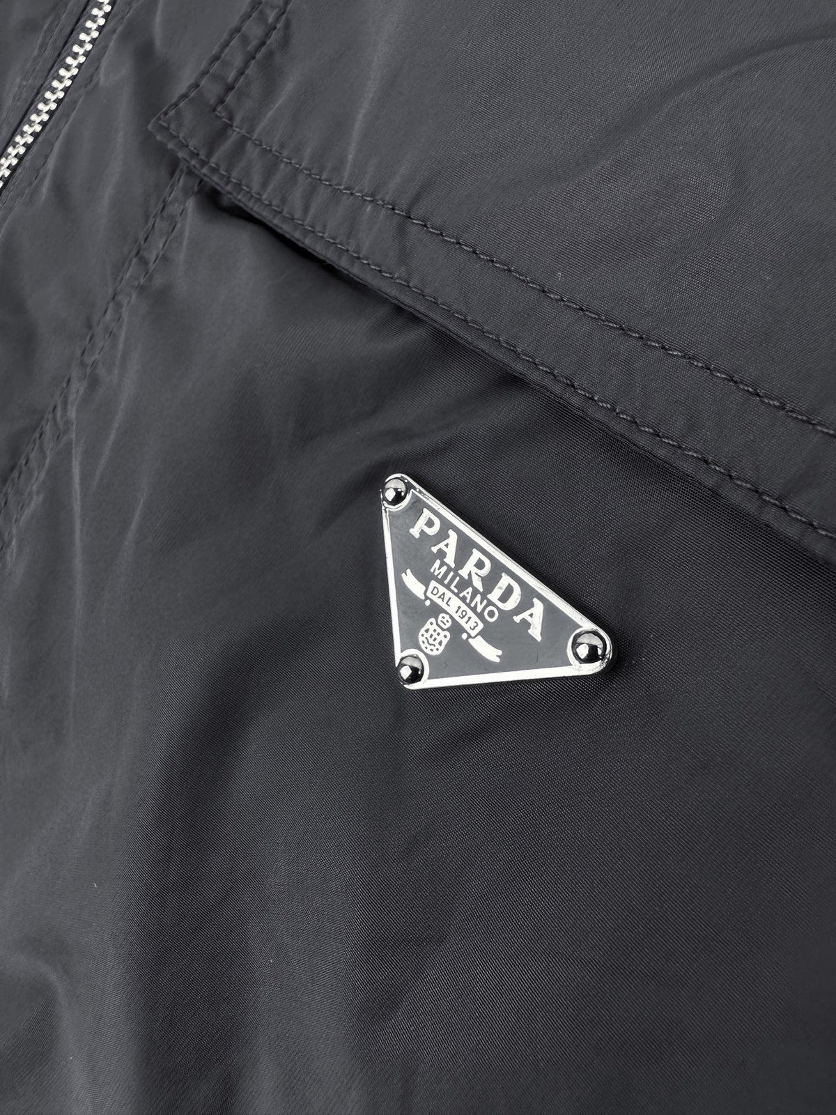 Black Nylon Short-Sleeve Shirt Jacket - Men's