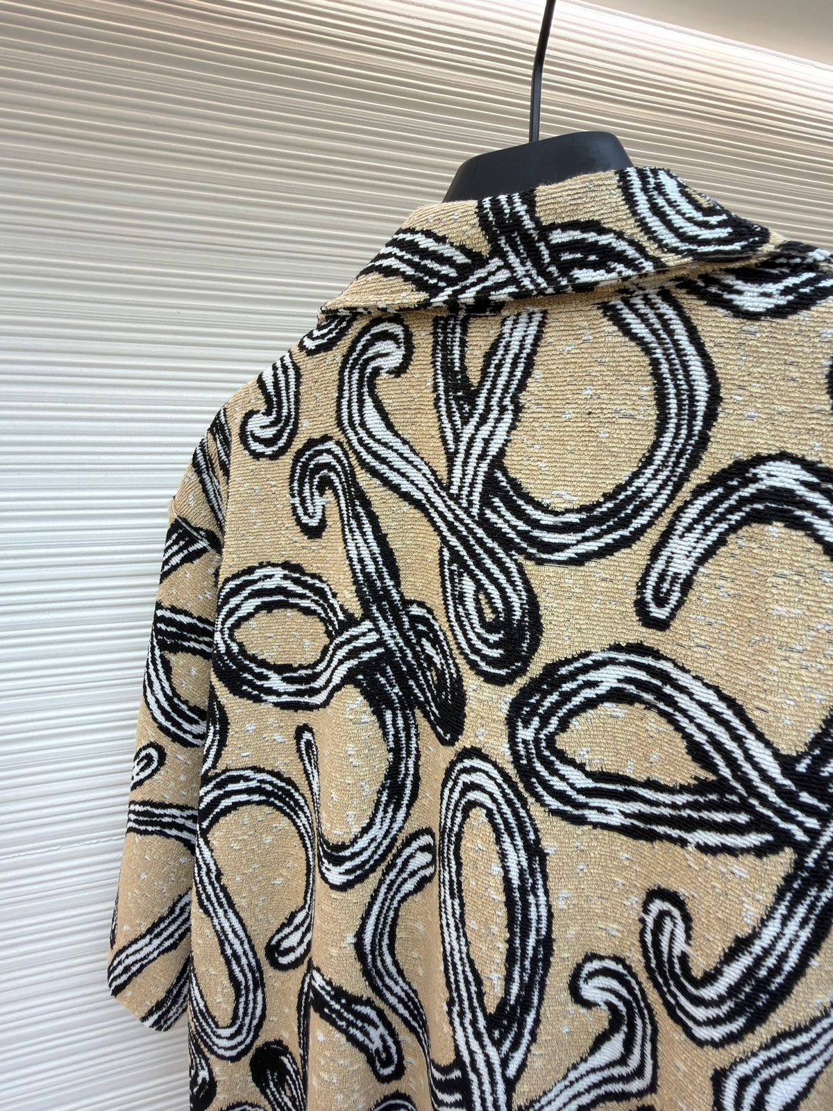 Beige Silk Print Short-Sleeve - Men's