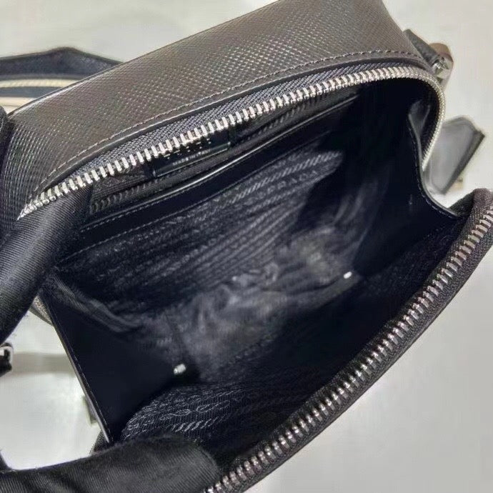 Brique Logo Strap Crossbody Bag