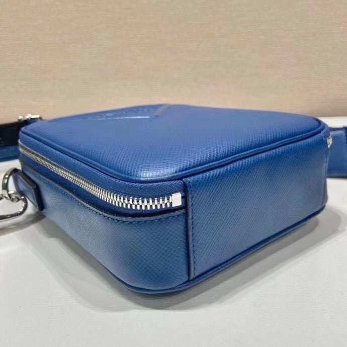 Brique Logo Strap Crossbody Bag