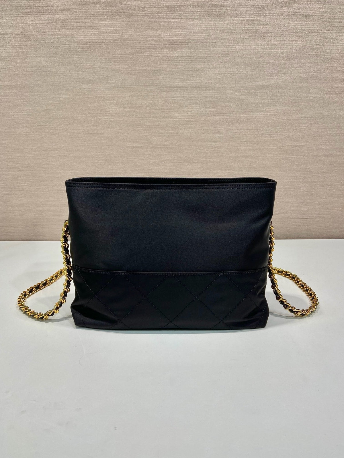 Black Shoulder Bag