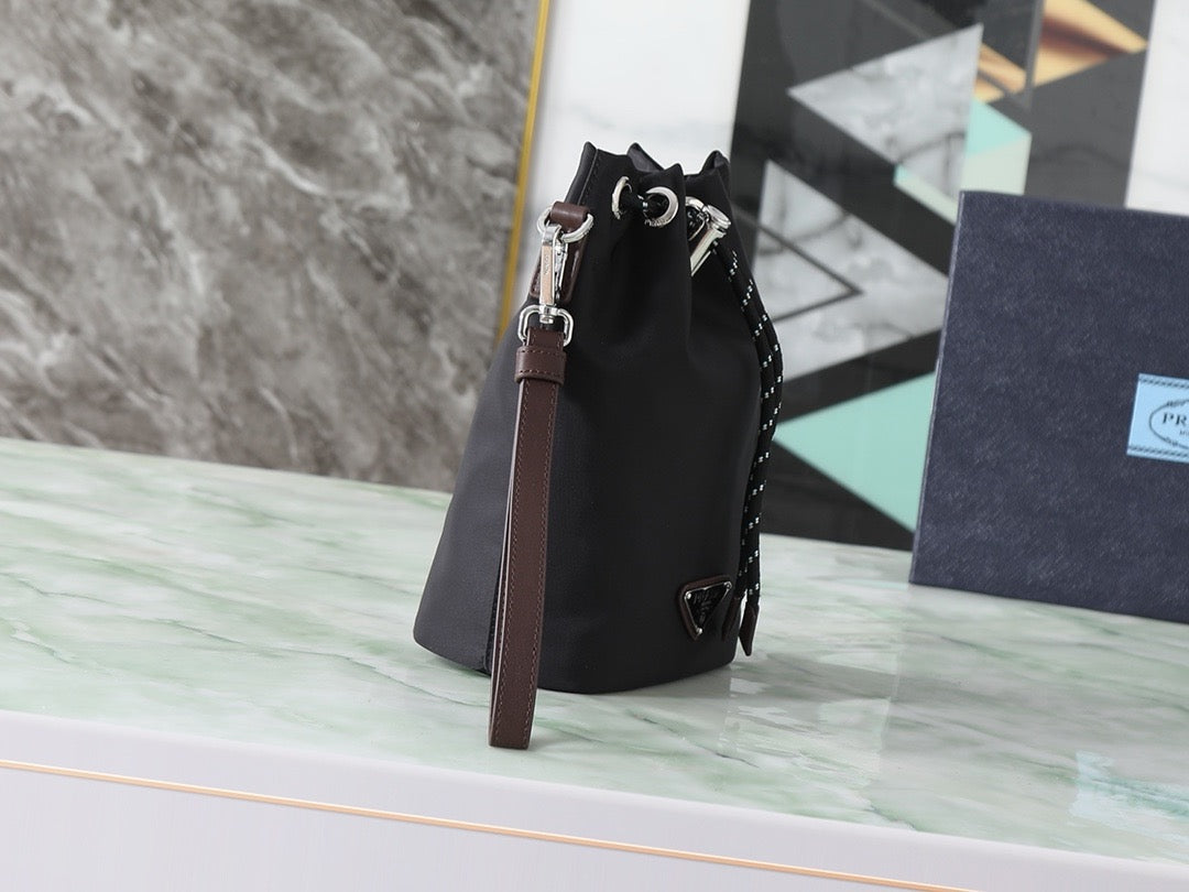 Black Bucket Bag