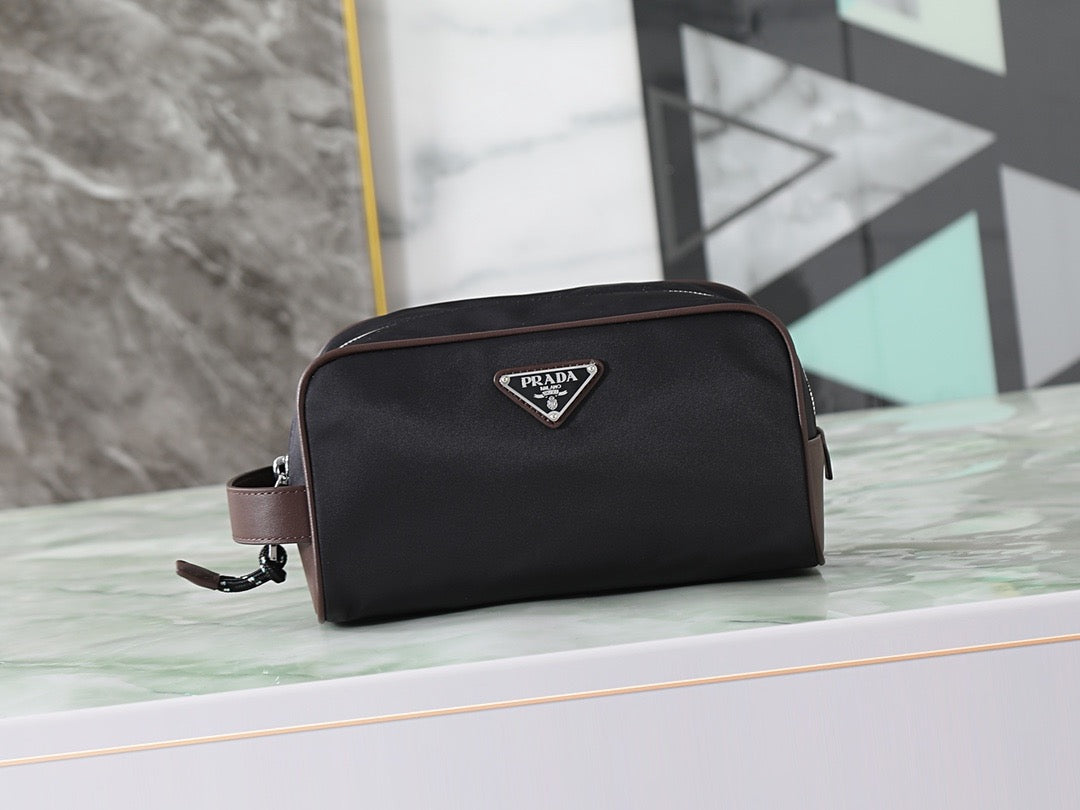 Black Clutch