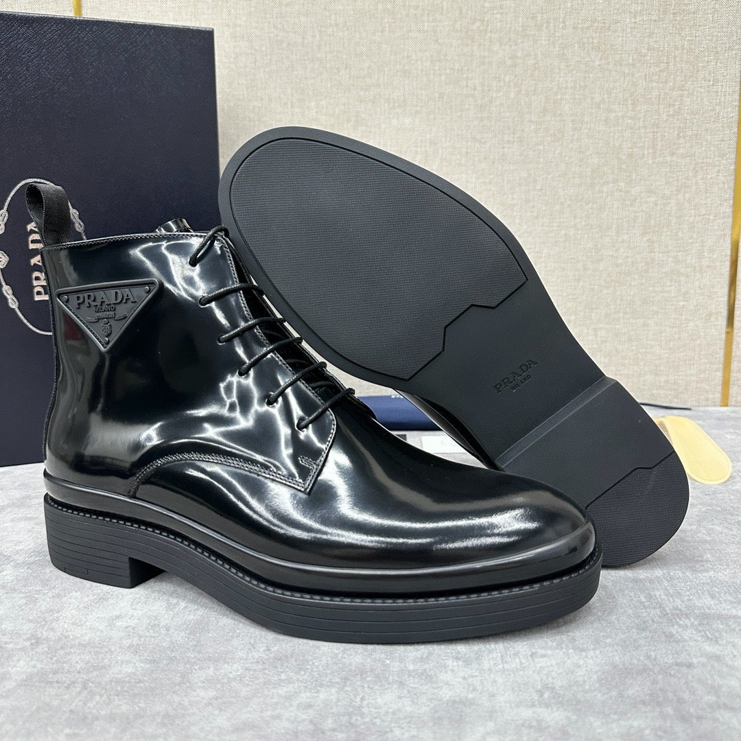 Black Patent Lug Sole Lace-Up Boot - Men's