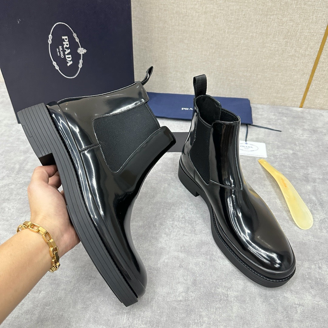 Black Patent Plain Chelsea Boot - Men's