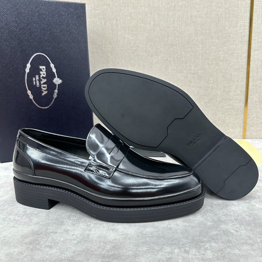 Black Derby Shoes - Men's