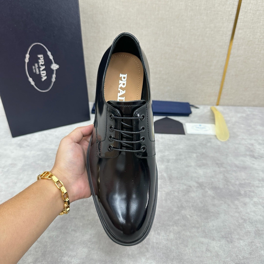 Black Derby Shoes - Men's