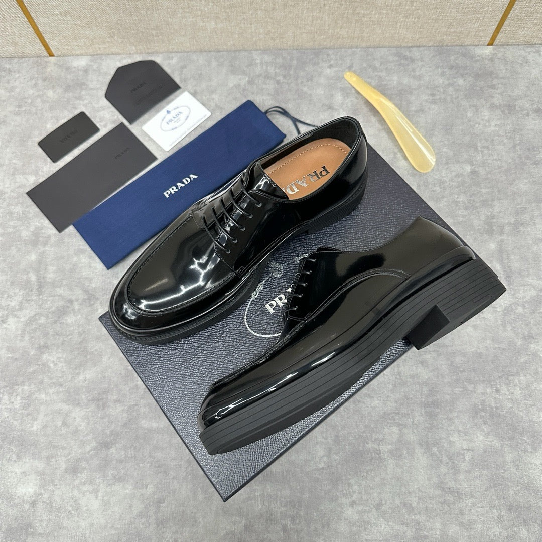 Black Derby Shoes - Men's