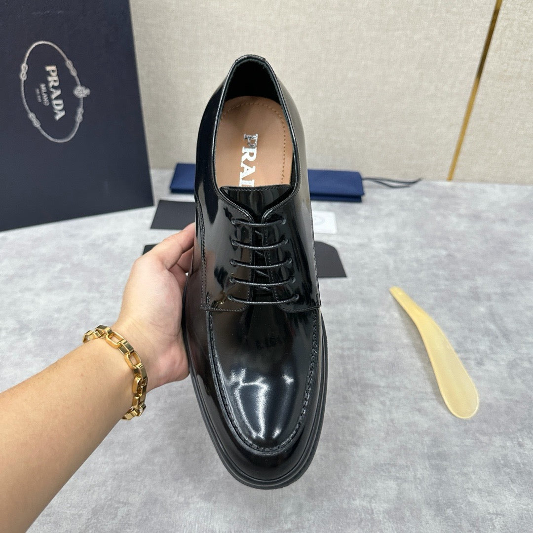 Black Derby Shoes - Men's