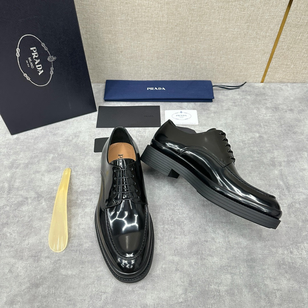 Black Derby Shoes - Men's