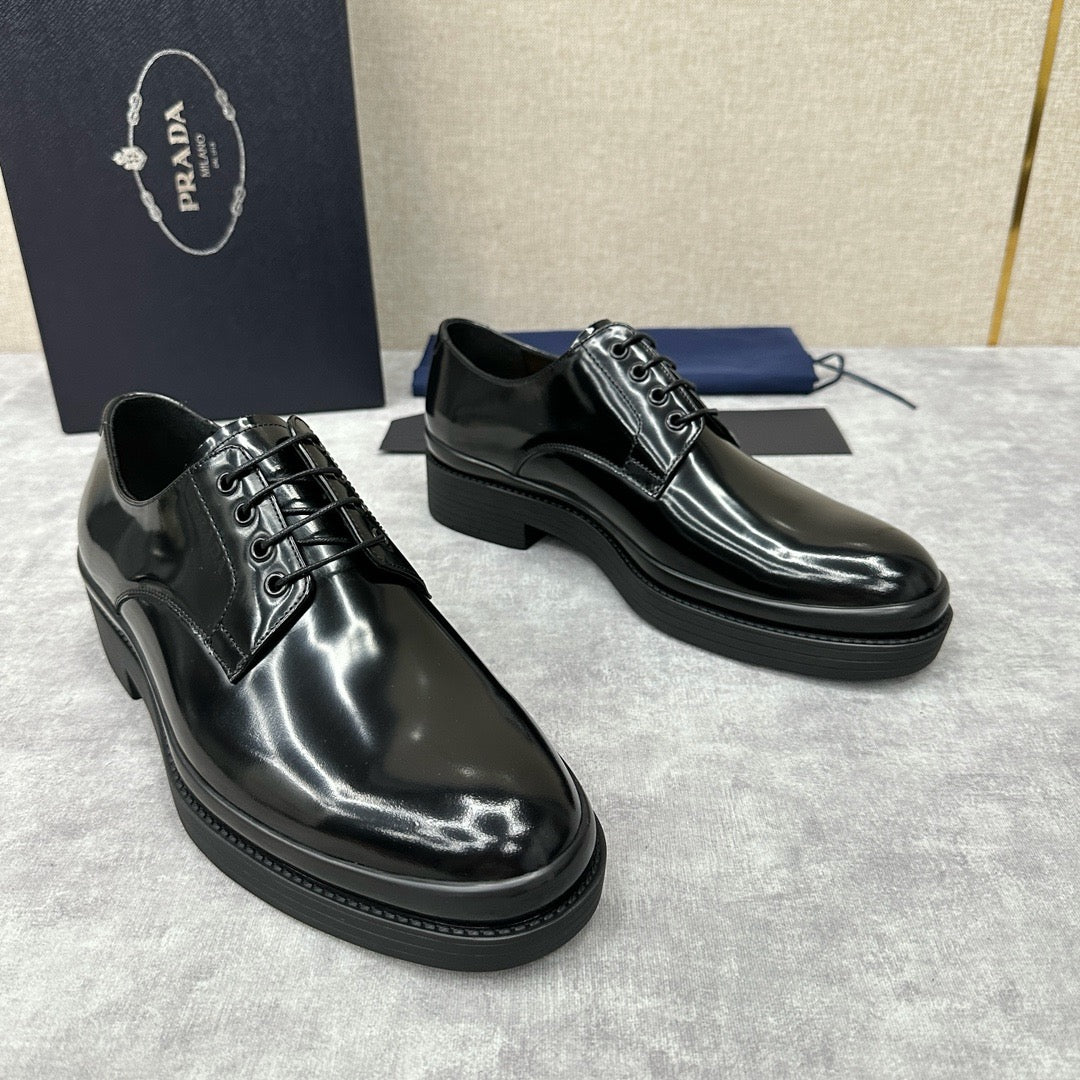 Black Derby Shoes - Men's