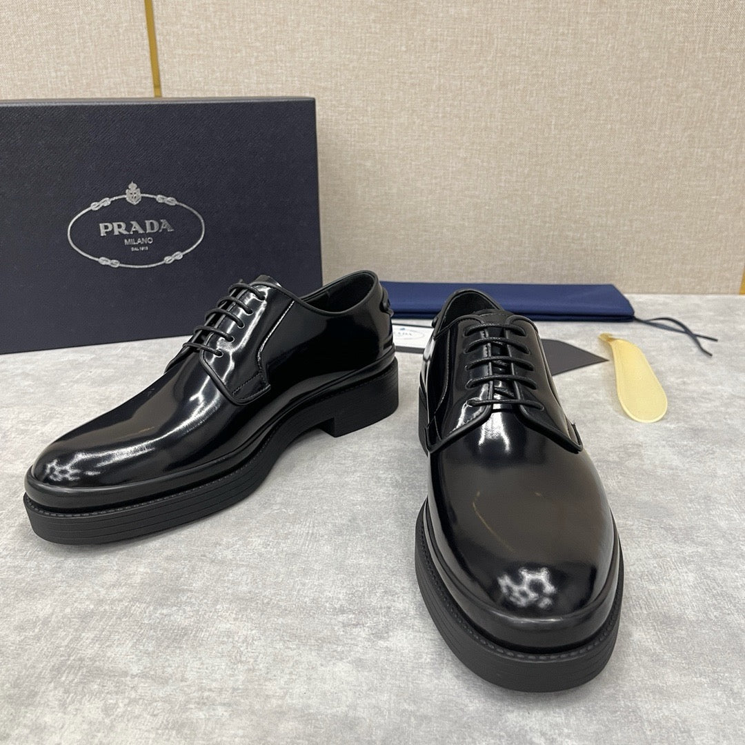 Black Derby Shoes - Men's