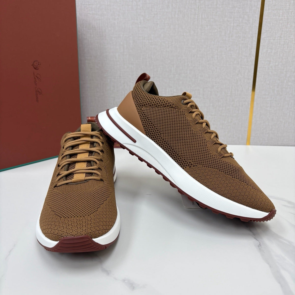 Black Mesh Tonal Runner - Men's