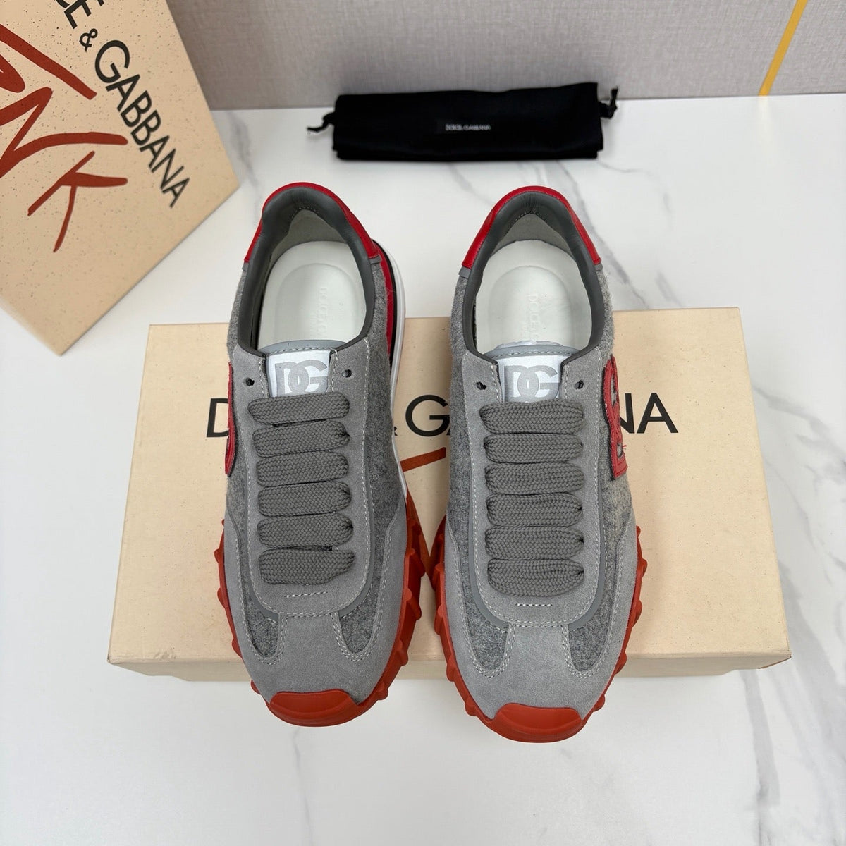 Black Mesh Tonal Runner - Men's