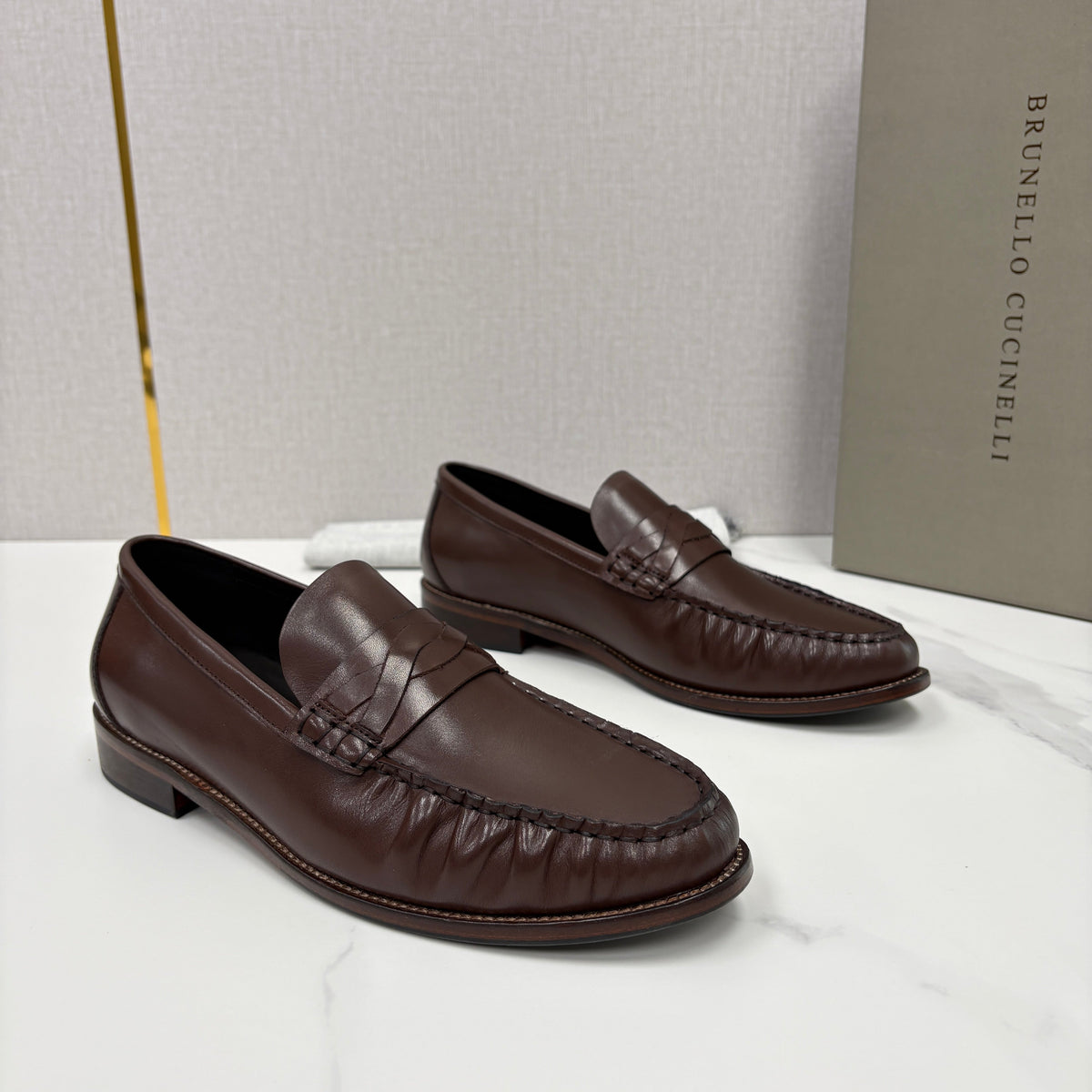 Black Leather Plain Penny Loafer - Men's