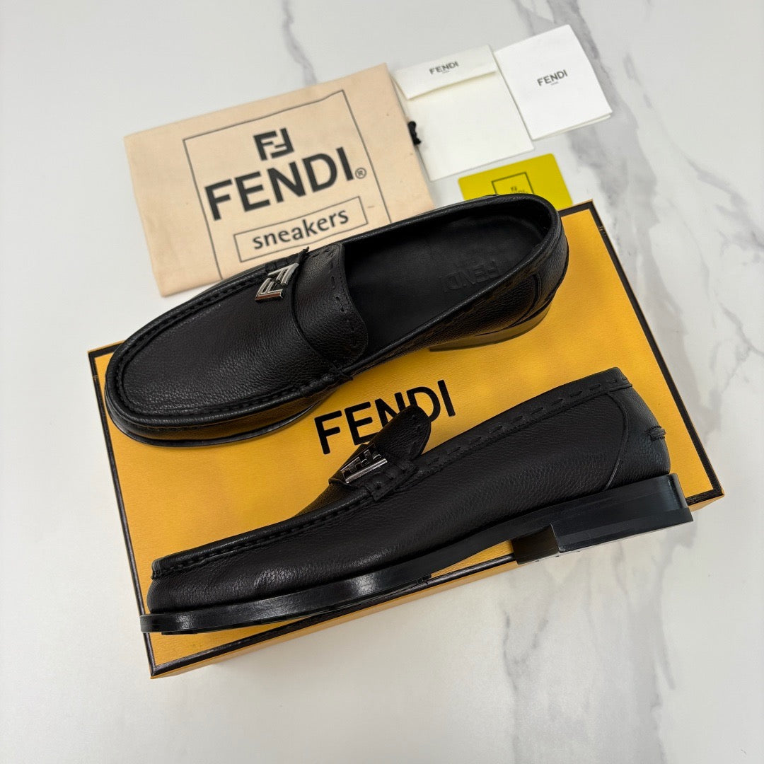 Black Leather Logo Bit Loafer - Men's