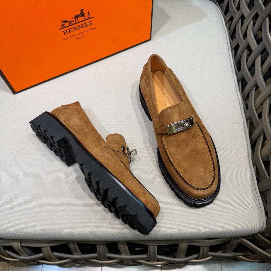 Black Leather Gold Hardware Loafer - Men's