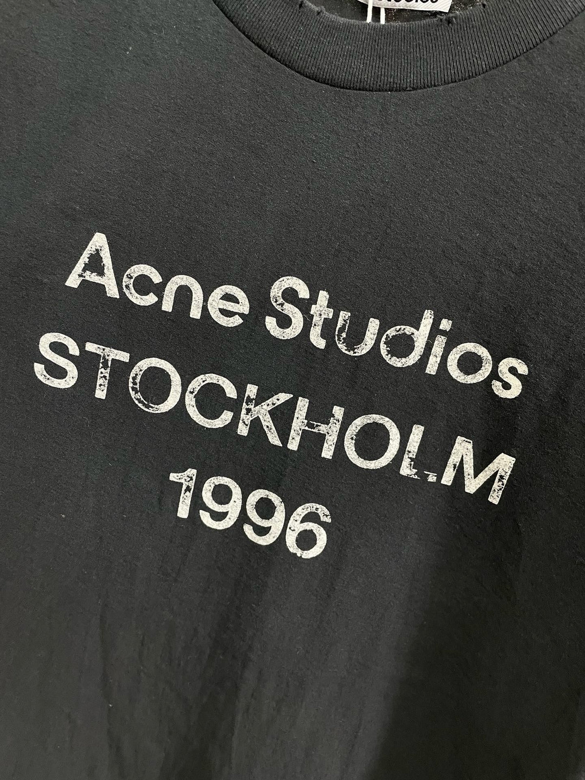 Black Cotton Text Print Short-Sleeve - Men's