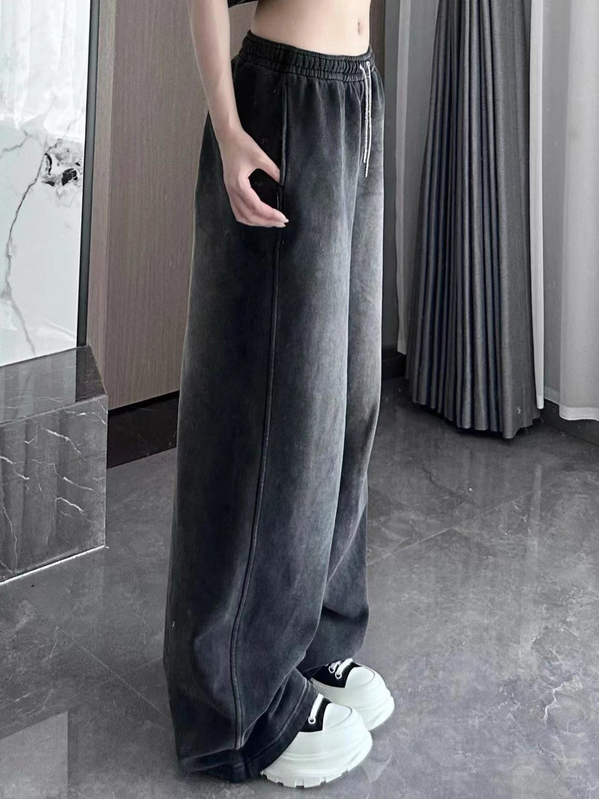 Washed Wide-Leg Trousers - Men's