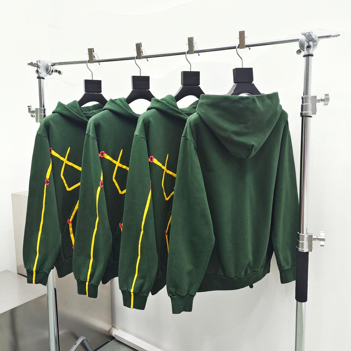 Green Cotton Graphic Pullover - Men's