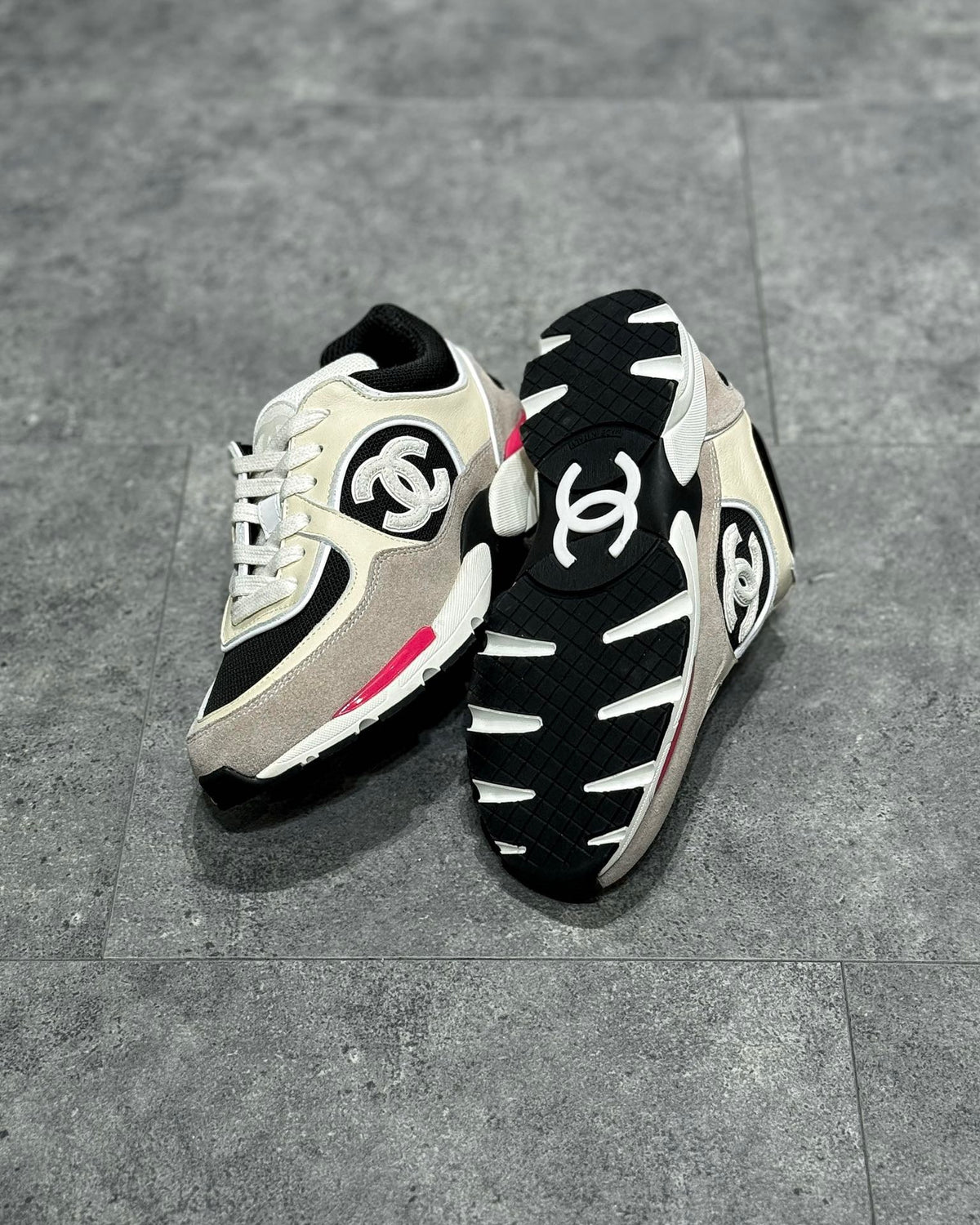 White Mesh Colourblock Chunky - Women's