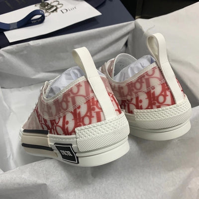 B23 Low Pink Oblique Sneakers