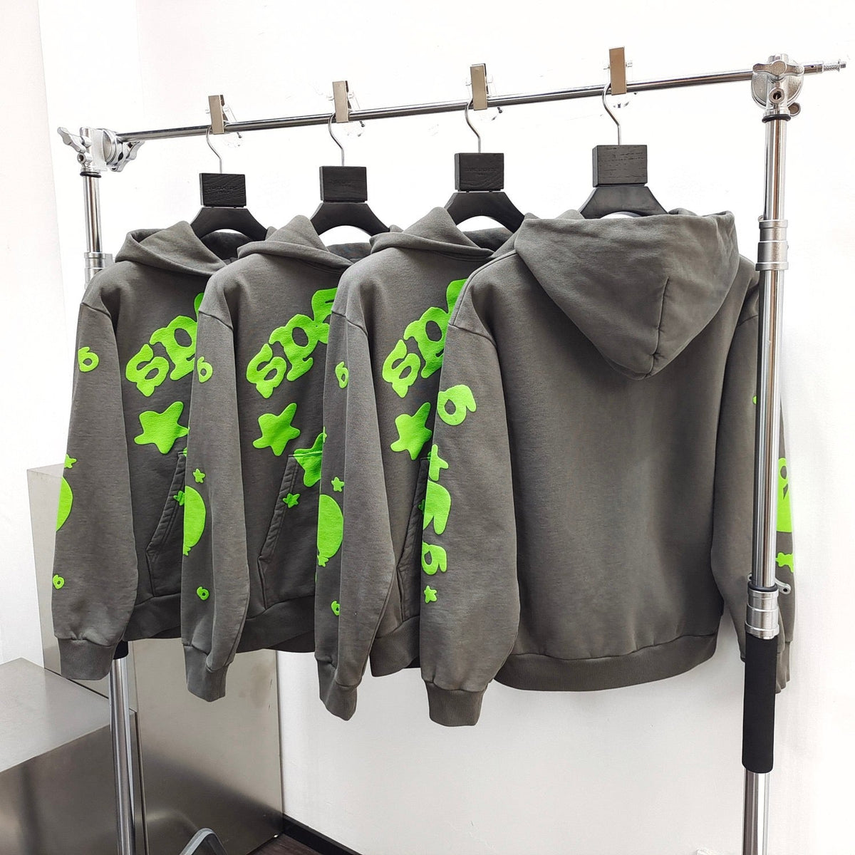 Grey Cotton Back Print Pullover - Men's