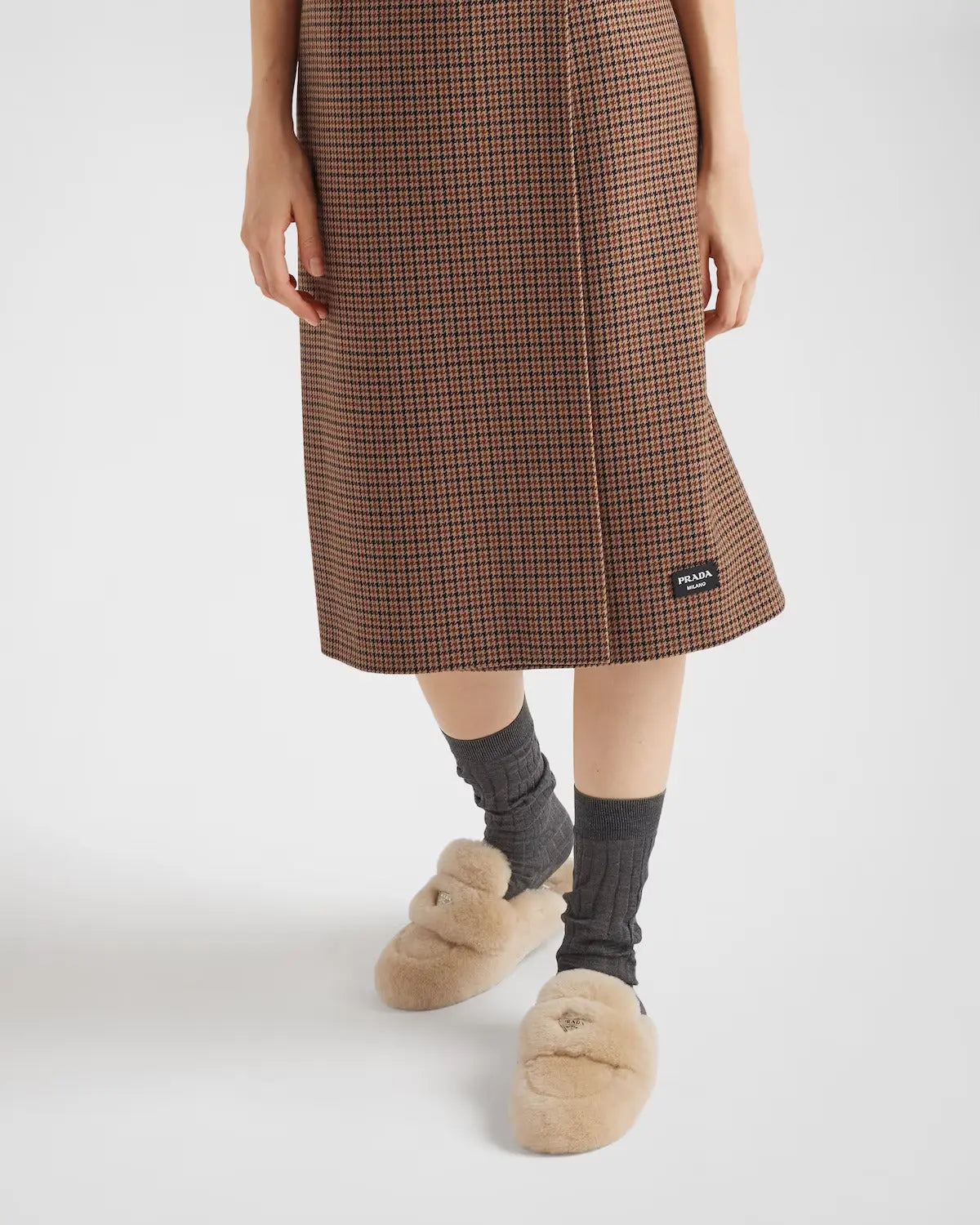 Shearling mules – the modern, minimalist silhouette creates a contrasting yet harmonious line – LUX VERSE Luxury Designer Fashion Outlet