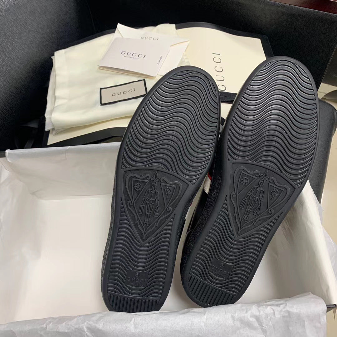 Ace Black Band Sneakers - Men's