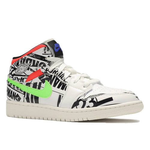 All Over Logos – the shoe chooses to use its simple white leather base – LUX VERSE Luxury Designer Fashion Outlet