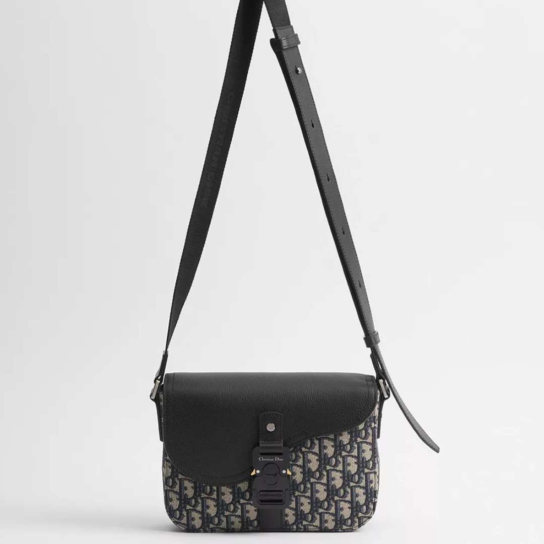 Saddle small messenger flap Bag