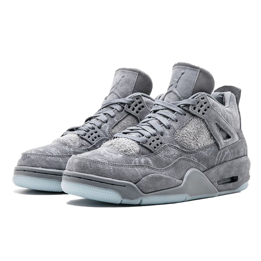 Kaws – the shoe's suede upper features an embroidered rendition of the famed'Companion'– LUX VERSE Luxury Designer Fashion Outlet