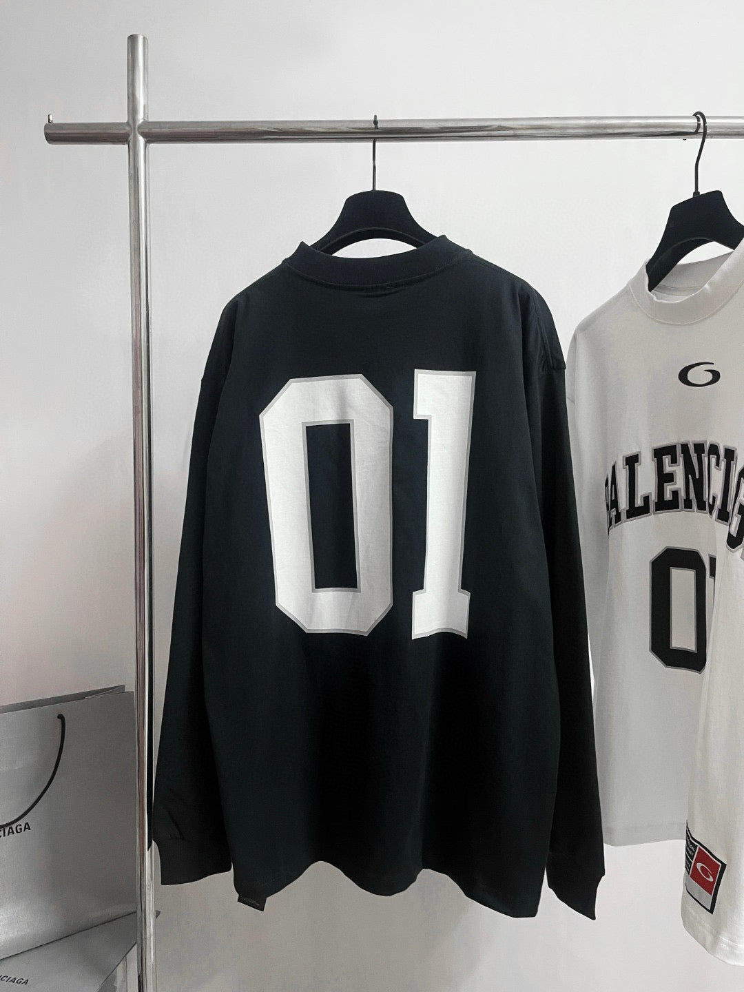 Black Jersey Numeral Long-Sleeve - Men's