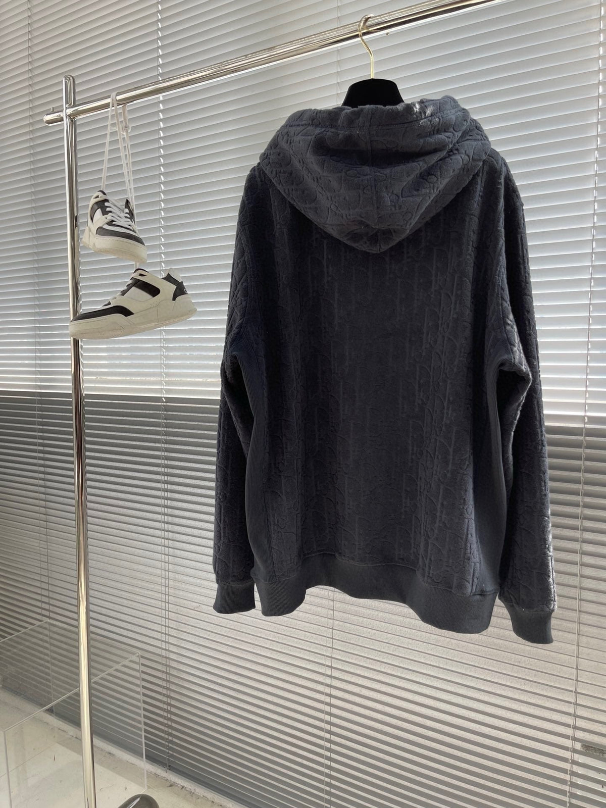 Black Cotton Plain Zip-Through - Men's