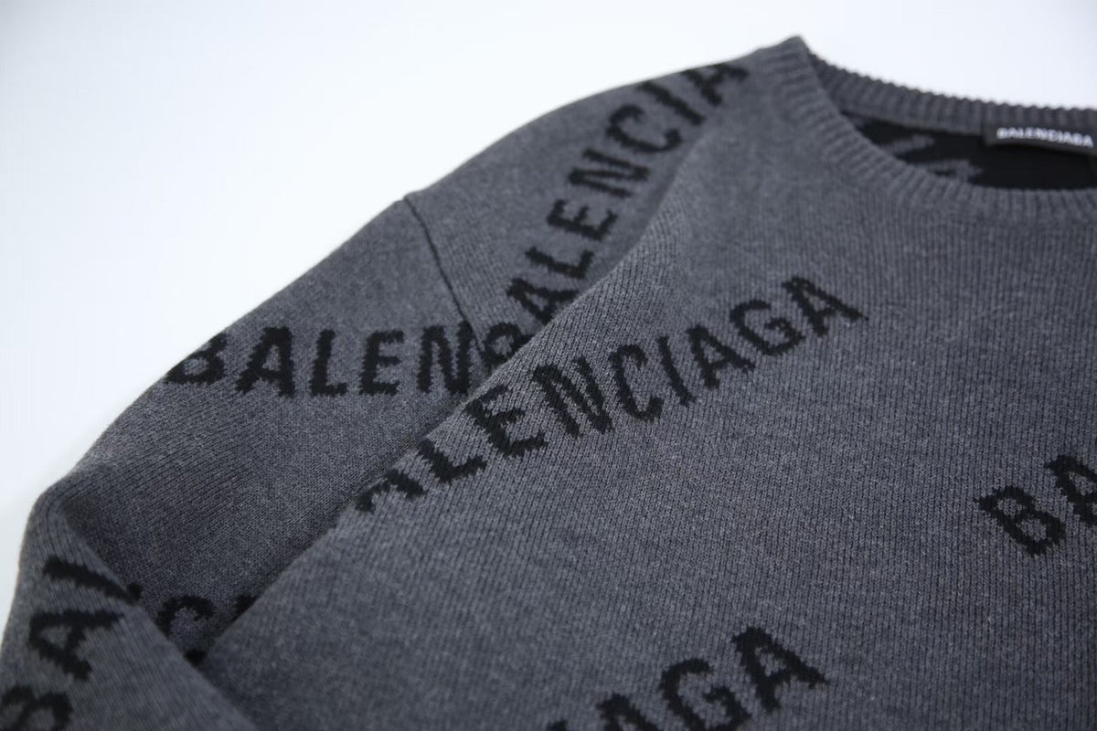 Grey Jacquard Text Print Crewneck - Men's