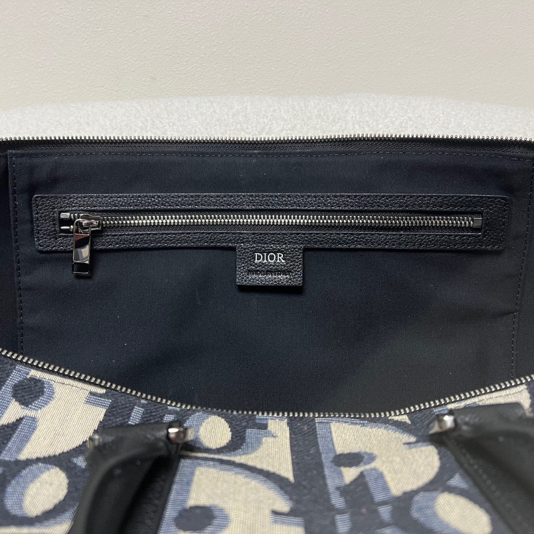 Black and Grey Duffle Bag