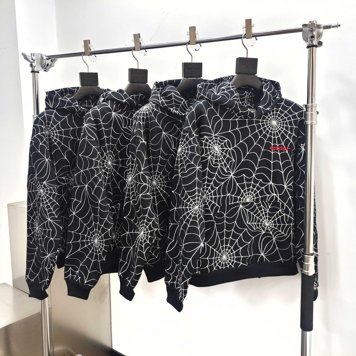 Black Cotton Web Print Pullover - Men's