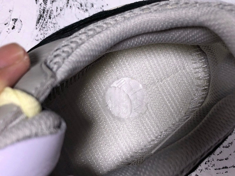 Yeezy Boost 700 Wave Runner Sneakers
