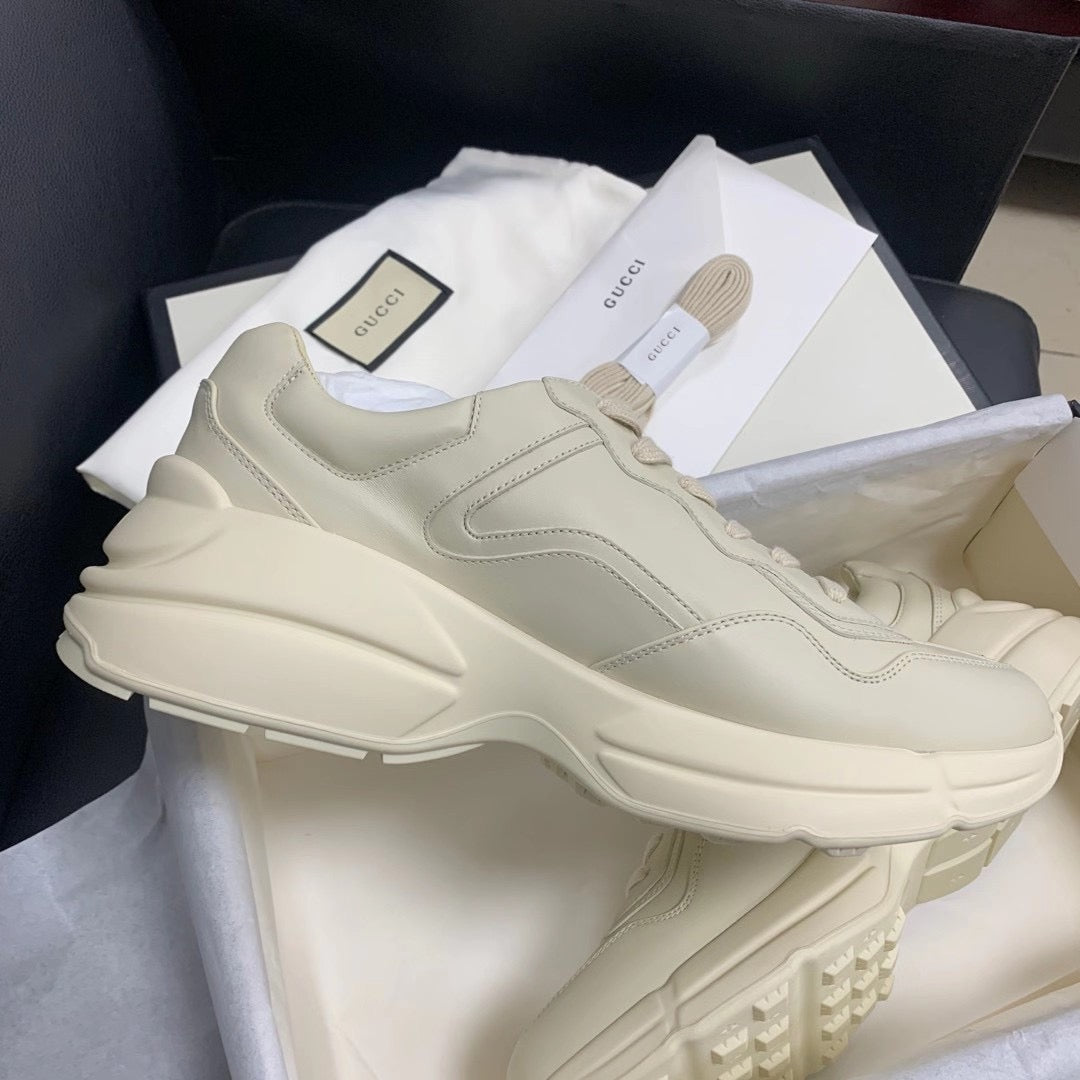 Rhyton Wave Print Sneakers